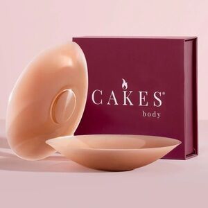 Sticky CAKES™ Circles Adhesive Nipple Covers in Caramel, Size Plus for DDD+